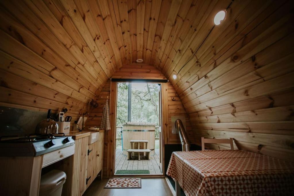 Oak Special Winter Offers - Hot Tub & Log Burner Barmouth Exterior foto